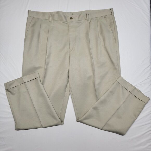 Van Heusen Traveler Pants Mens 42x30 ( Fit 43 X 30 ) Straight Leg Cuffed Hem - Picture 1 of 14